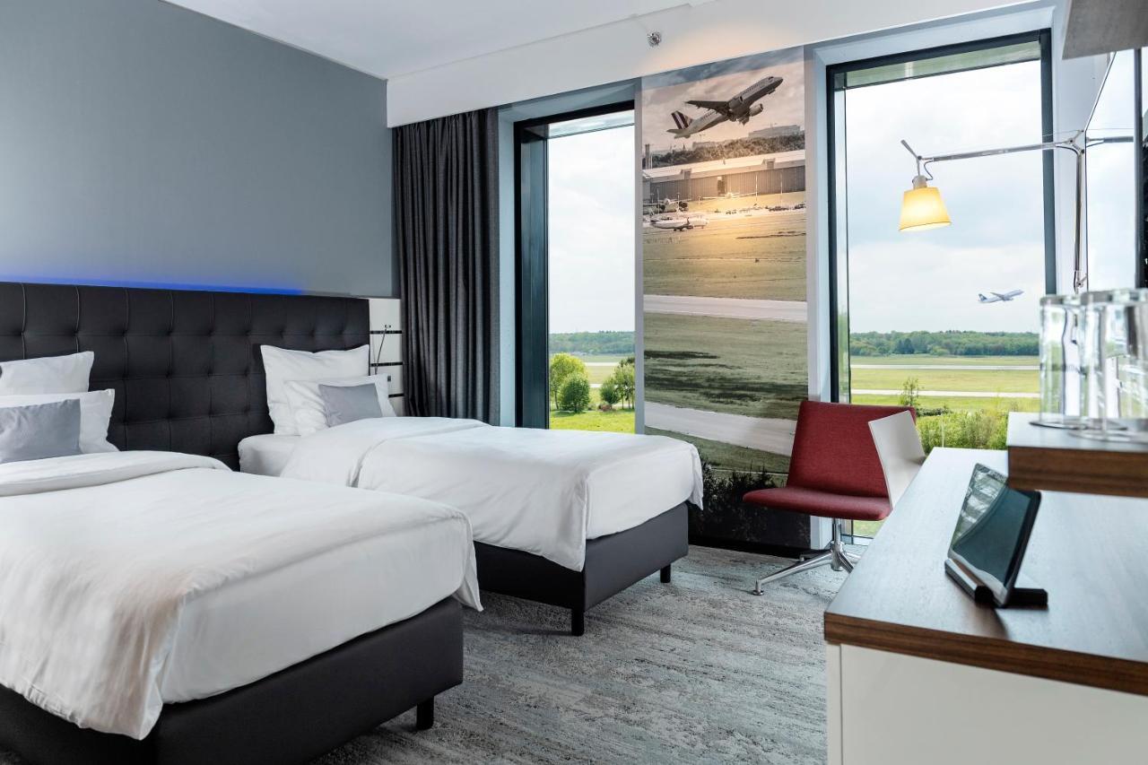 Airport Plaza Hotel Hamburg Norderstedt Buitenkant foto